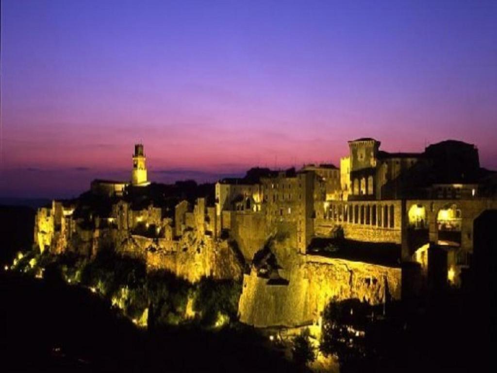 B&B Locanda Il Tufo Rosa Pitigliano Exterior foto